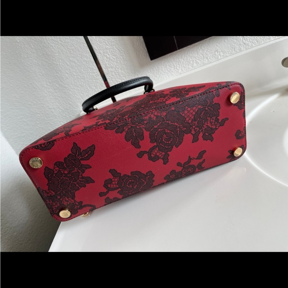 Michael Kors Cindy Red Floral Women's Bag Limited Edition - Picture 5 of 10